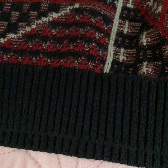 McGregor Sweater - Picture 8 of 10